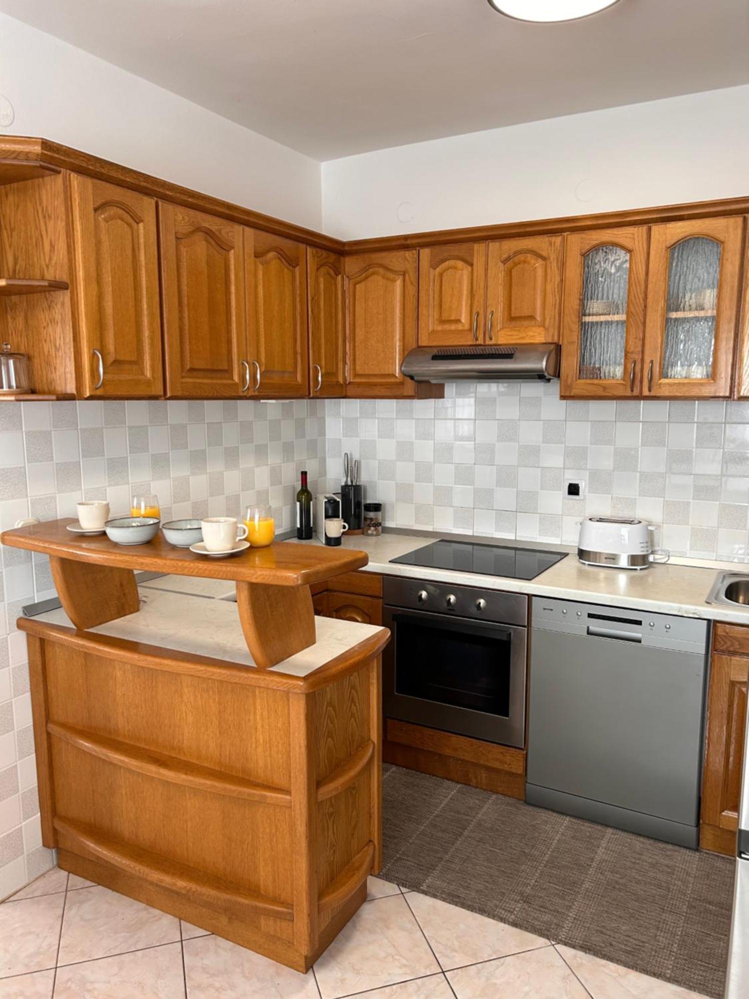 Apartments Marina Sveti Filip i Jakov Ngoại thất bức ảnh